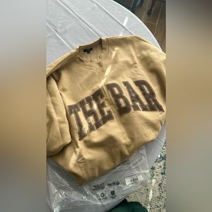 The Bar Varsity Sweatshirt Chocolate Chip XXL